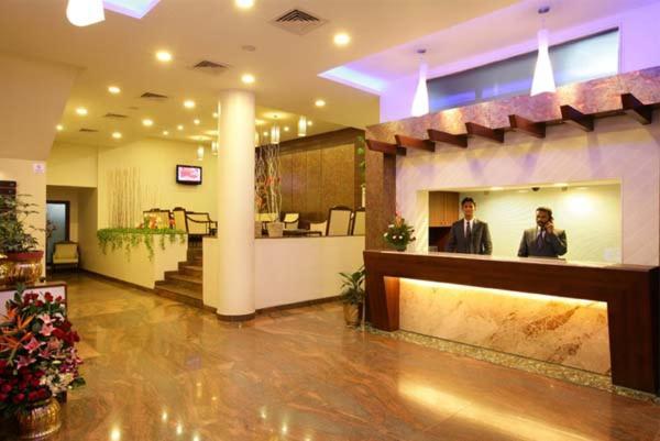 Hotel Utsav Deluxe Pune Dış mekan fotoğraf