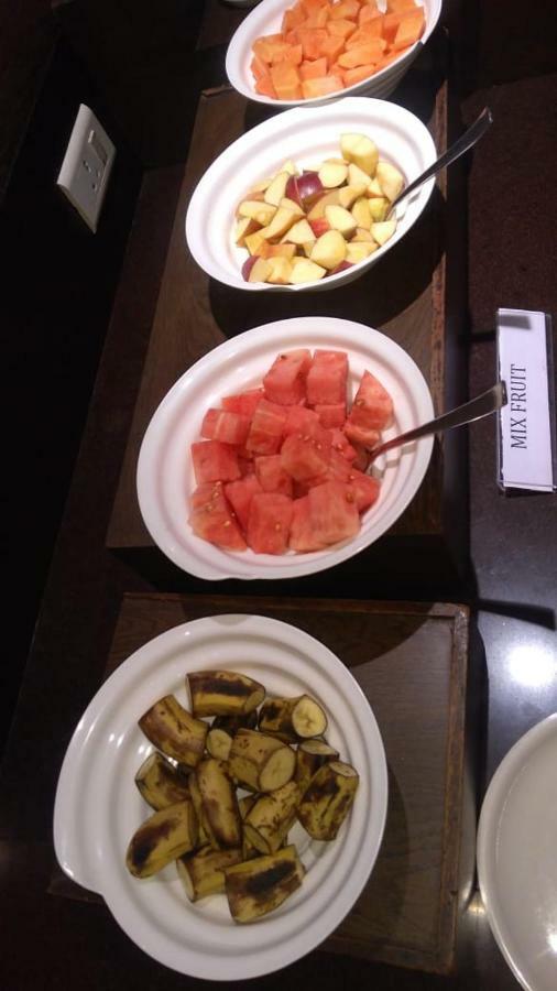 Hotel Utsav Deluxe Pune Dış mekan fotoğraf